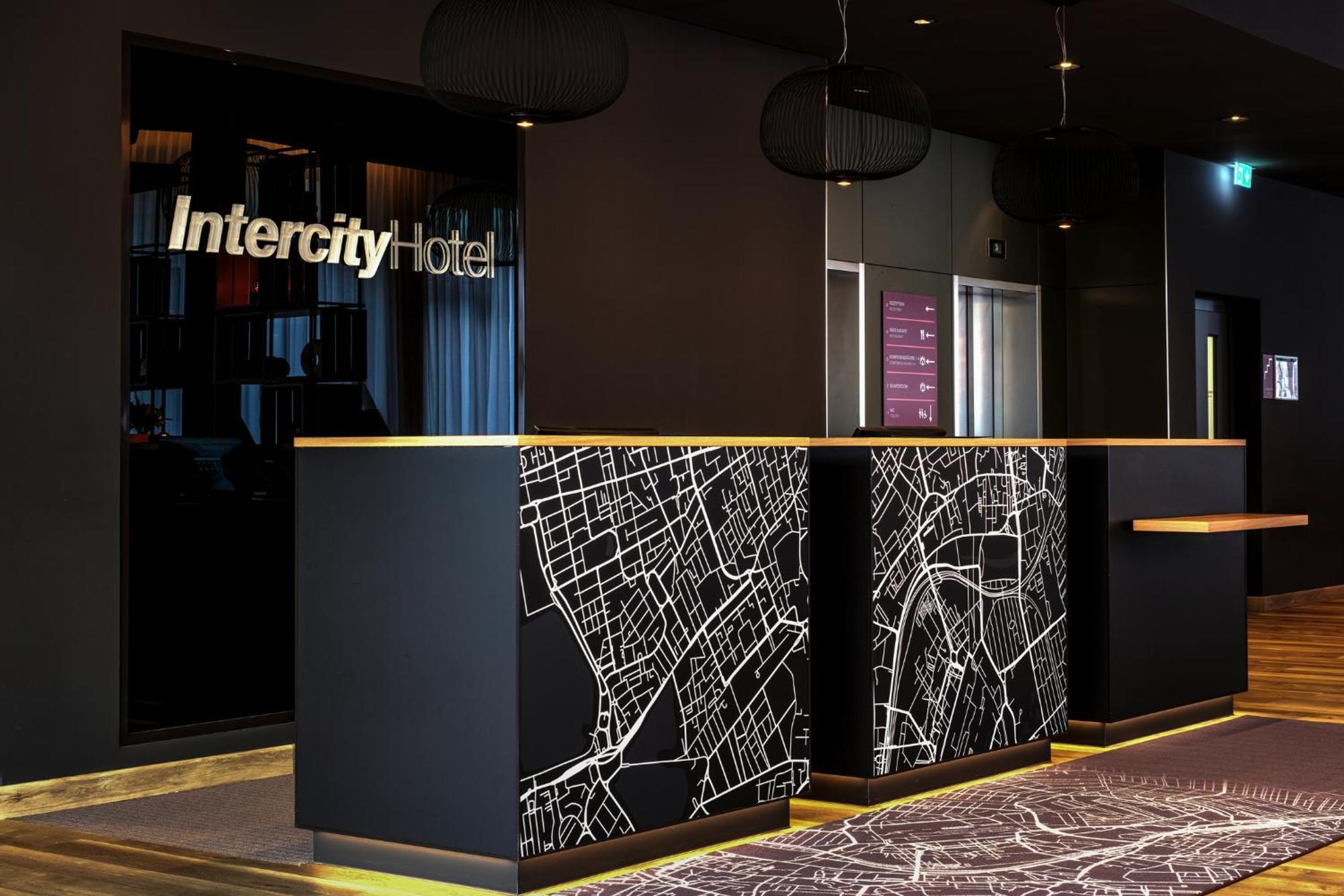 Intercityhotel Luebeck Exterior foto