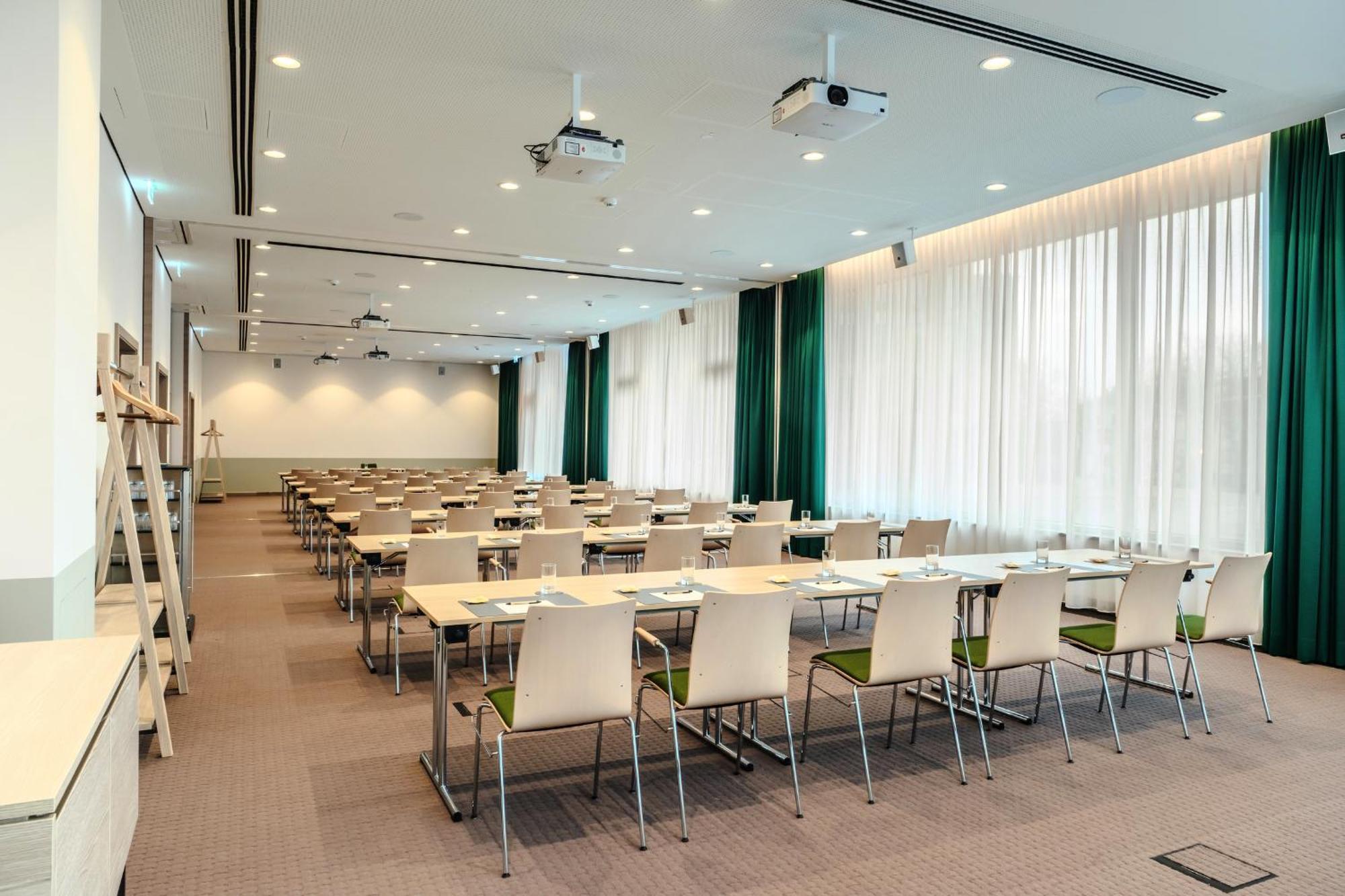 Intercityhotel Luebeck Exterior foto